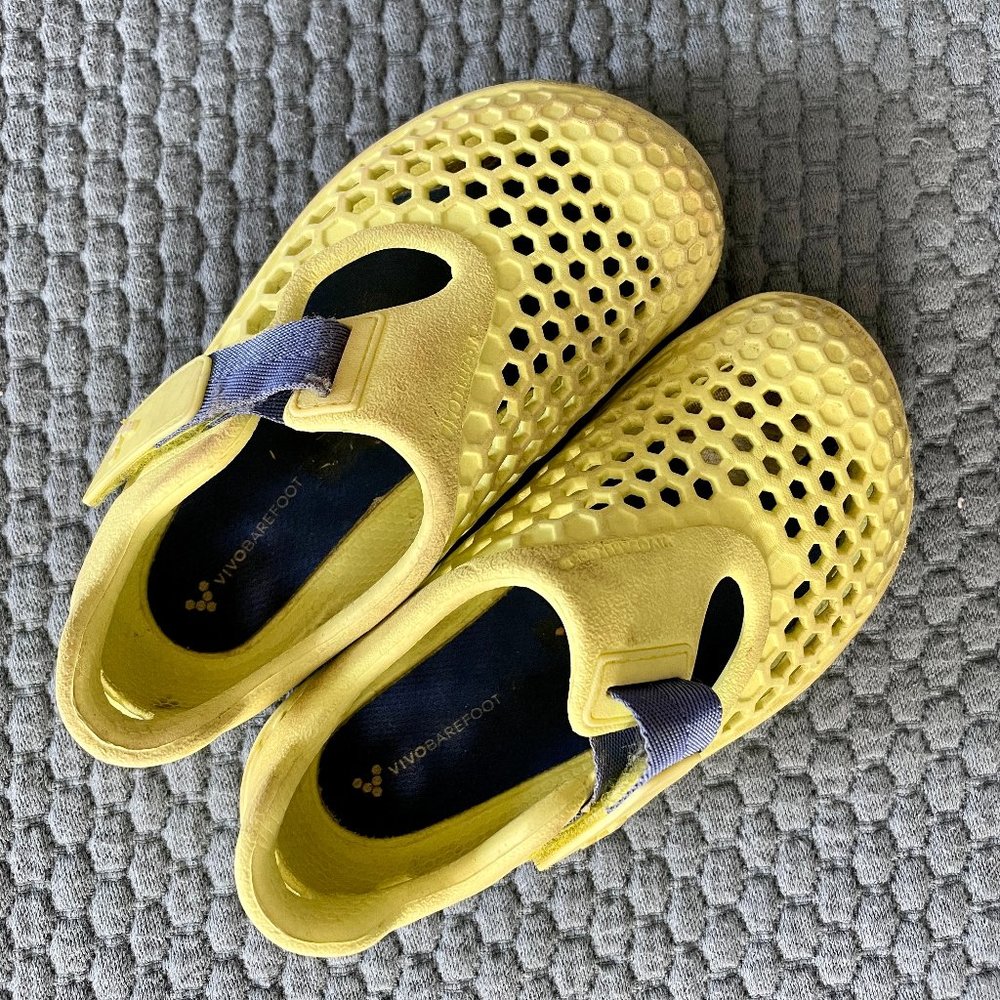 Vivobarefoot Ultra Bloom Kids 9.5